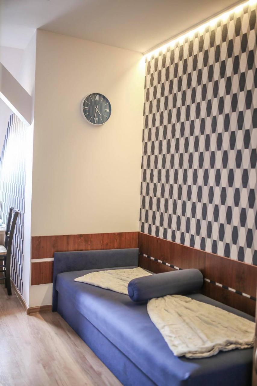 קאלבאריה זברז'ידובסקה Aparthotel "Dziewietnastka" מראה חיצוני תמונה